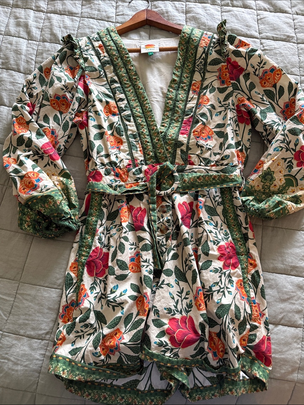 Farm Rio Garden Tapestry Floral Plunge Romper Medium Belted Boho - Picture 7 of 9